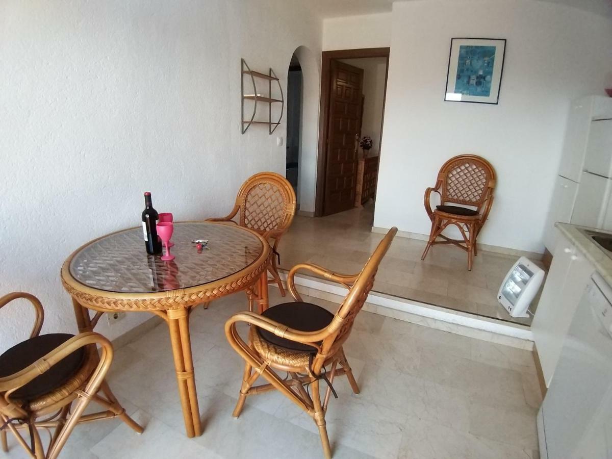 Apartamentos El Tosal 7E กัลเป ภายนอก รูปภาพ